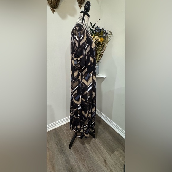 I.N. Studio Maxi Dress Short Sleeves Rich Colors Geometric Pattern size 14W - Picture 3 of 10